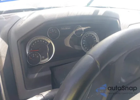 2018 Ram 1500 Harvest 4X2 5'7 Box z USA, uszkodzony, nr VIN 1C6RR6LT1JS187820